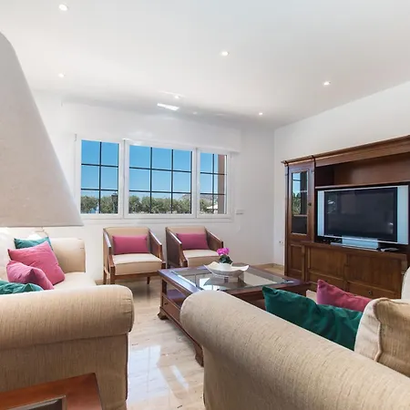 Villa Happy Family By Abahana *