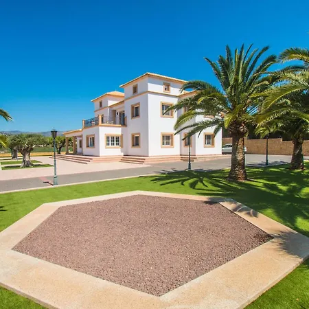 Villa Happy Family By Abahana