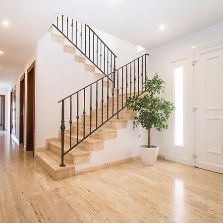 Villa Happy Family By Abahana Calp