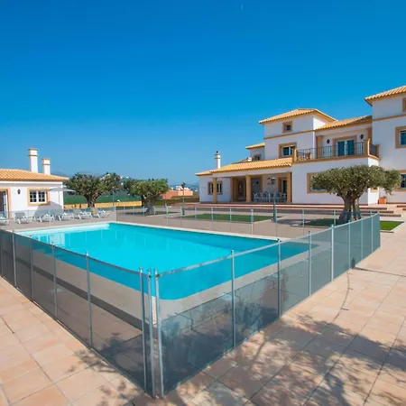 Villa Happy Family By Abahana Calpe