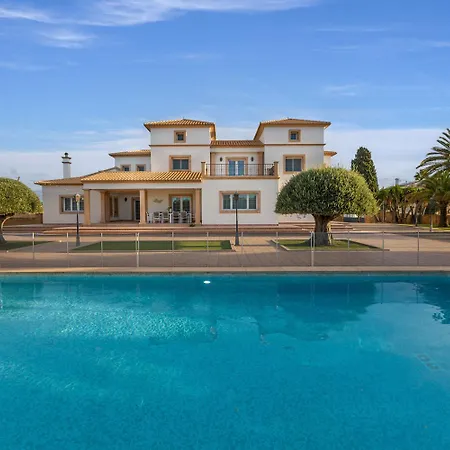 Happy Family By Abahana