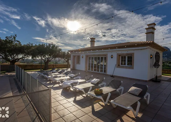 Happy Family By Abahana