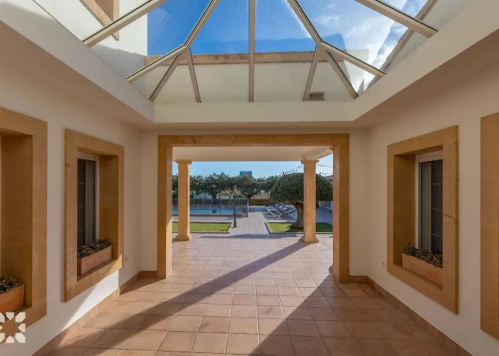 Happy Family By Abahana