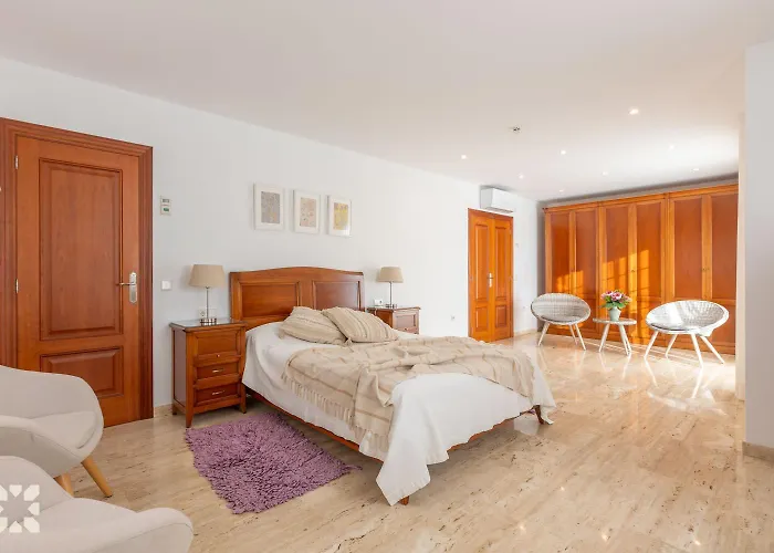 Happy Family By Abahana